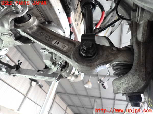 2UPJ-9232835176]BMW アクティブハイブリッド5 F10(AH5)(FZ35)右フロントロアアーム1 中古_2