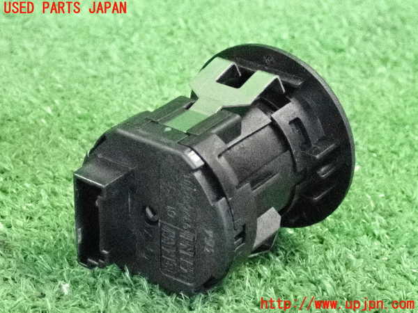 2UPJ-9232836312]BMW アクティブハイブリッド5 F10(AH5)(FZ35)スイッチ7(助手席エアバッグ切り替え) 中古_2