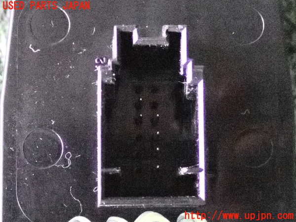 2UPJ-9232836240]BMW アクティブハイブリッド5 F10(AH5)(FZ35)右前パワーウィンドウスイッチ 中古_4