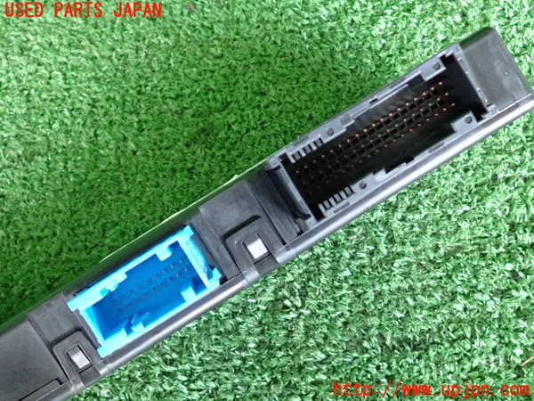 2UPJ-9232836148]BMW アクティブハイブリッド5 F10(AH5)(FZ35)コンピューター3 中古 937243143711_4