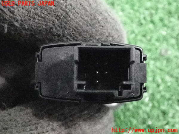 2UPJ-9232836290]BMW アクティブハイブリッド5 F10(AH5)(FZ35)ハザードスイッチ 中古_4