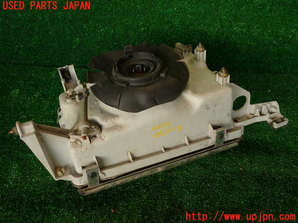 2UPJ-9232841132]クラウン 4ドア ハードトップ(GS131)左ヘッドライト ハロゲン 中古_2