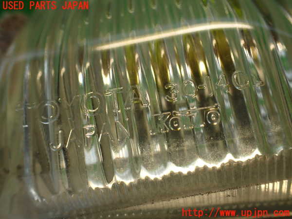 2UPJ-9232841182]クラウン 4ドア ハードトップ(GS131)左フォグ 中古_3