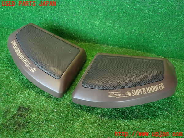 2UPJ-9232846530]クラウン 4ドア ハードトップ(GS131)ウーハー 中古_2