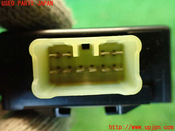 2UPJ-9232846147]クラウン 4ドア ハードトップ(GS131)コンピューター2 中古 077200-0871_3