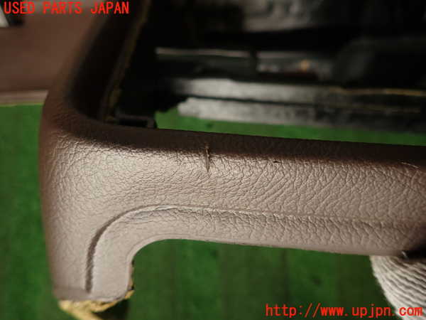 2UPJ-9232847505]クラウン 4ドア ハードトップ(GS131)ダッシュボード 中古_3