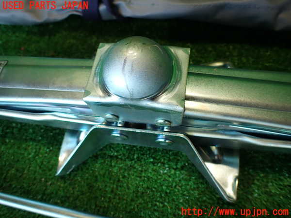 2UPJ-9232847805]クラウン 4ドア ハードトップ(GS131)車載工具 中古_2