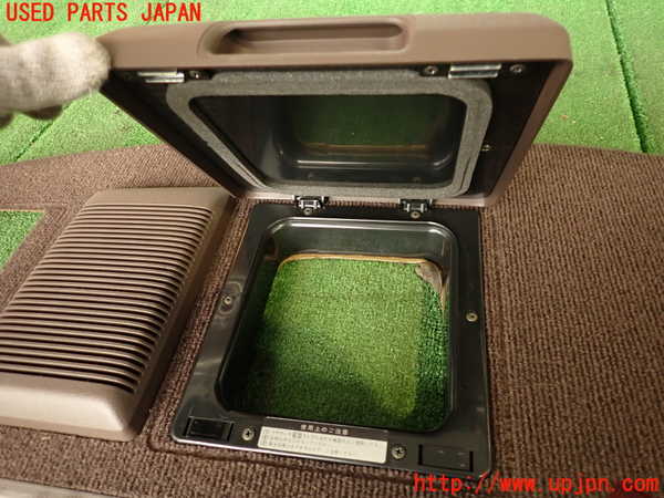 2UPJ-9232847761]クラウン 4ドア ハードトップ(GS131)トノカバー1 中古_4