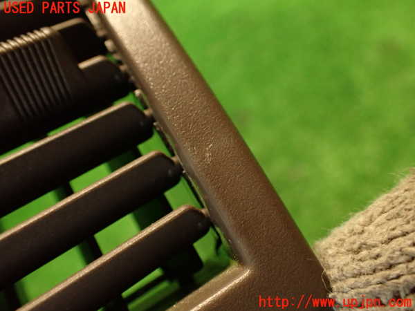 2UPJ-9232847528]クラウン 4ドア ハードトップ(GS131)エアコン吹き出し口3 中古_3