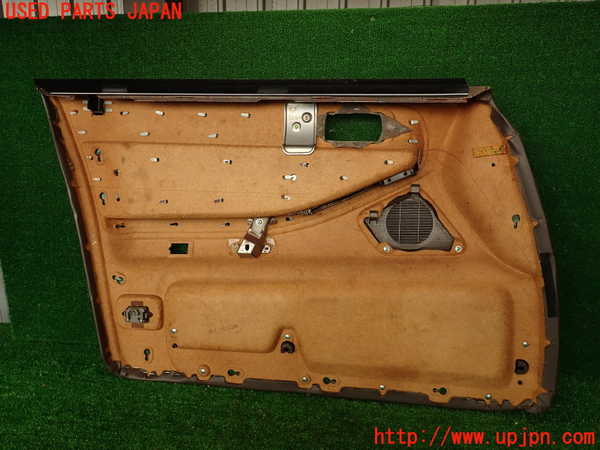 2UPJ-9232841234]クラウン 4ドア ハードトップ(GS131)右前ドア内張り 中古_4