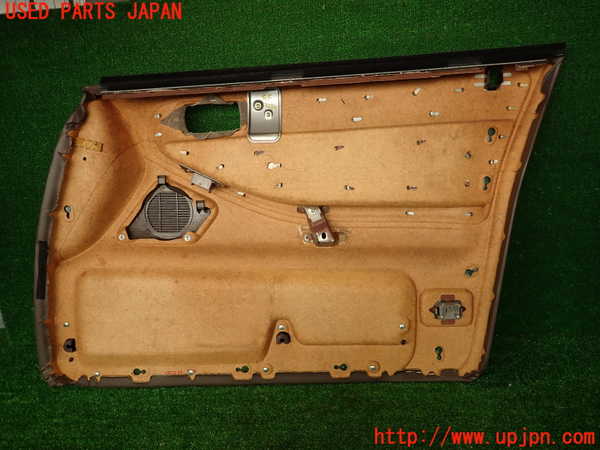 2UPJ-9232841264]クラウン 4ドア ハードトップ(GS131)左前ドア内張り 中古_4