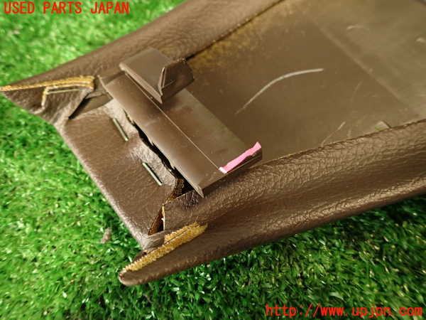 2UPJ-9232847670]クラウン 4ドア ハードトップ(GS131)左センターピラートリム 中古_5