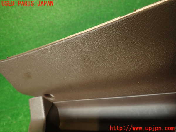 2UPJ-9232847691]クラウン 4ドア ハードトップ(GS131)内装トリム類1 中古_3