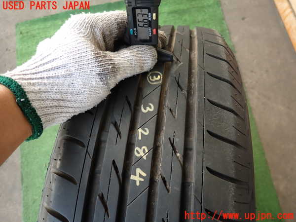 2UPJ-9232849028]クラウン 4ドア ハードトップ(GS131)社外タイヤ　ホイール　1本③ 215/65R15 中古_5