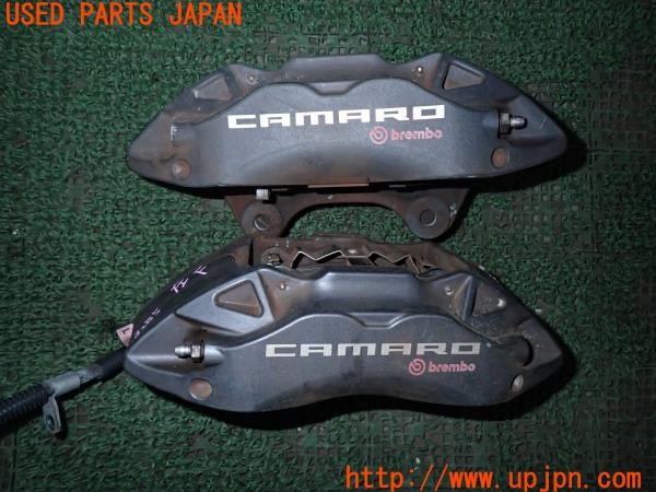 3UPJ=9232850301]シボレー カマロ コンバーチブル 6th(A1XC)純正 brembo ブレンボ フロントキャリパー 中古_4