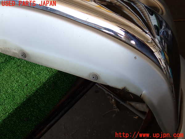 2UPJ-9232861010]ハイラックスサーフ(KZN185W)フロントバンパー 中古_3