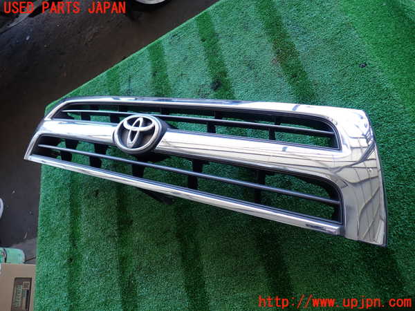 2UPJ-9232861050]ハイラックスサーフ(KZN185W)ラジエターグリル 中古_2