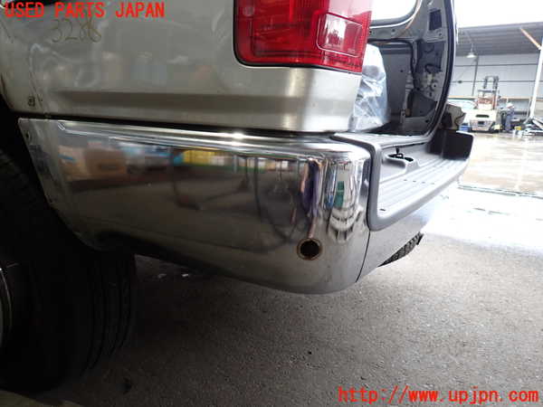 2UPJ-9232861610]ハイラックスサーフ(KZN185W)リアバンパー (ジャンク品) 中古_5