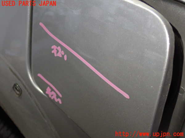 2UPJ-9232861690]ハイラックスサーフ(KZN185W)フューエルリッド 中古_2