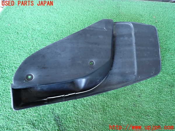 2UPJ-9232861454]ハイラックスサーフ(KZN185W)右リアマッドガード(泥除け) 中古_5