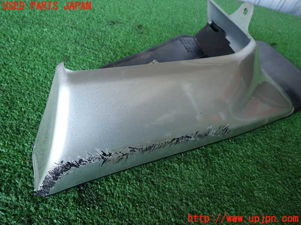 2UPJ-9232861456]ハイラックスサーフ(KZN185W)左リアマッドガード(泥除け) 中古_2
