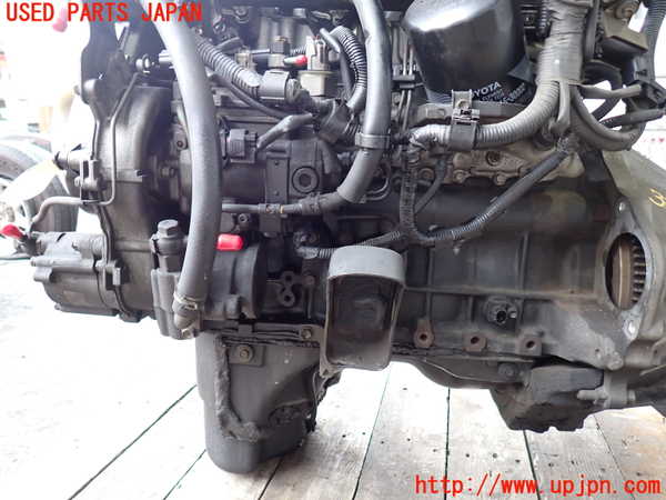 2UPJ-9232862010]ハイラックスサーフ(KZN185W)エンジン 1KZ-TE 4WD 中古_3