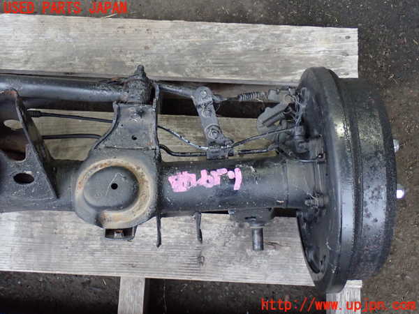 2UPJ-9232864400]ハイラックスサーフ(KZN185W)リアデフホーシング (ジャンク品) 中古_3