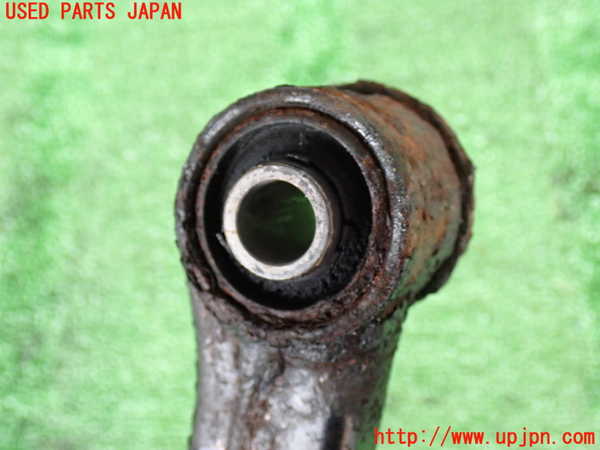2UPJ-9232865126]ハイラックスサーフ(KZN185W)右フロントアッパーアーム1 (ジャンク品) 中古_3