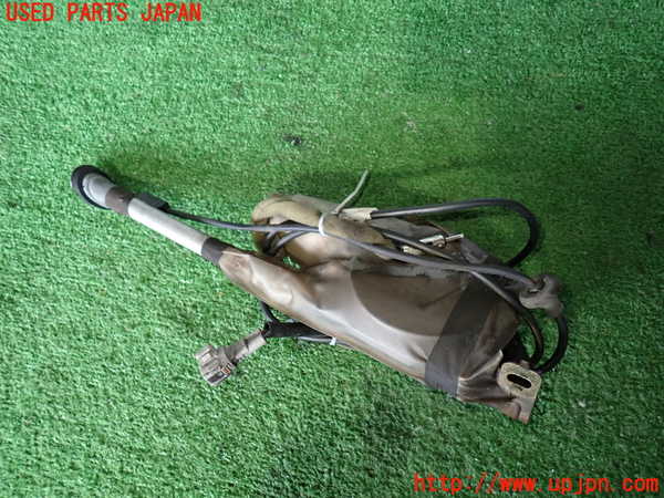 2UPJ-9232866645]ハイラックスサーフ(KZN185W)アンテナ 中古_3