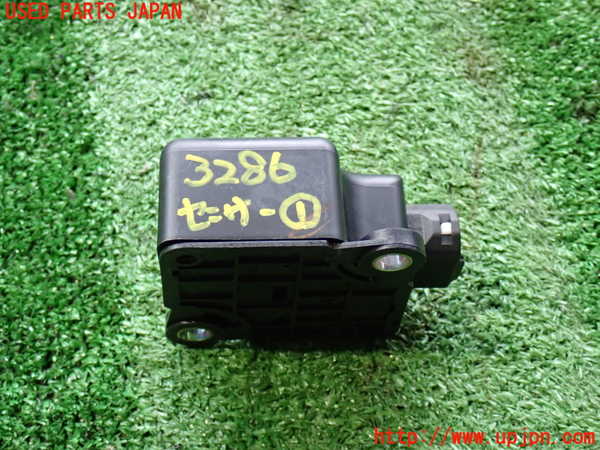 2UPJ-9232866381]ハイラックスサーフ(KZN185W)センサー1 (DECELERATION) 中古_3