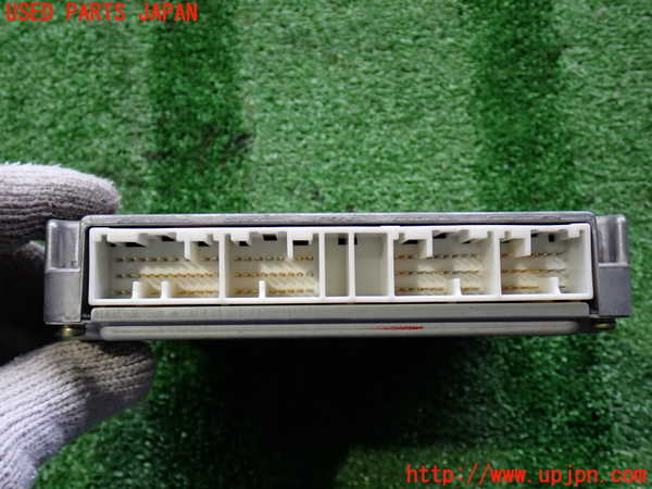 2UPJ-9232866110]ハイラックスサーフ(KZN185W)エンジンコンピューター 中古_2