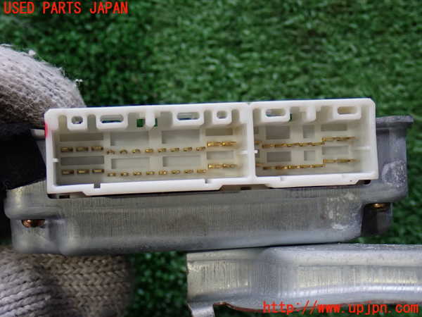 2UPJ-9232866125]ハイラックスサーフ(KZN185W)ABSコンピューター 中古_2