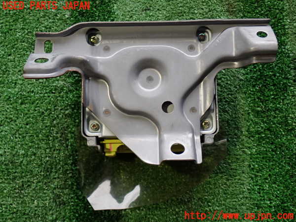 2UPJ-9232866145]ハイラックスサーフ(KZN185W)エアバッグコンピューター 中古_3