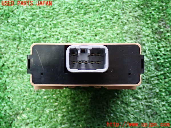 2UPJ-9232866147]ハイラックスサーフ(KZN185W)コンピューター2 (ANTENNA RELAY) 中古_2
