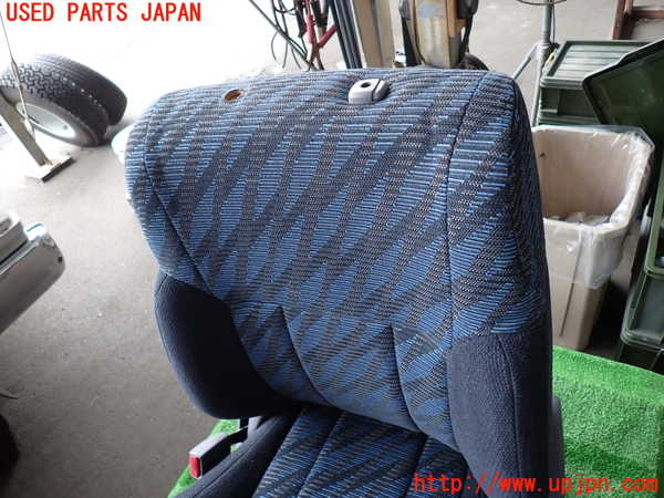2UPJ-9232867065]ハイラックスサーフ(KZN185W)助手席シート 中古_3