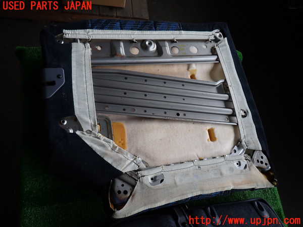 2UPJ-9232867435]ハイラックスサーフ(KZN185W)左リアシート 中古_5