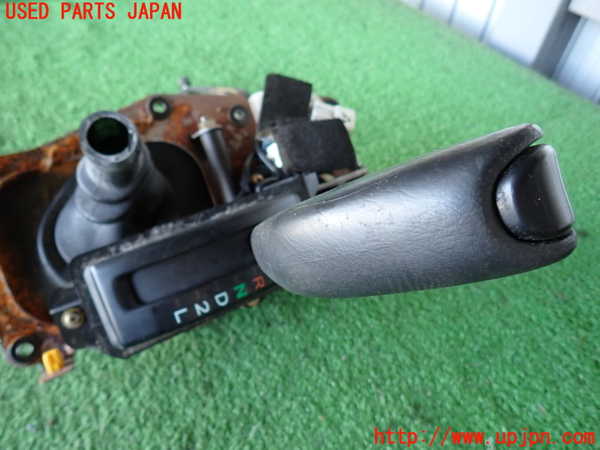2UPJ-9232867555]ハイラックスサーフ(KZN185W)ATシフトレバー 中古_2