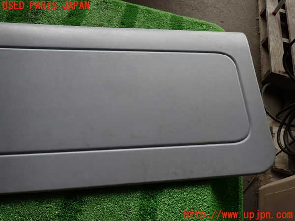 2UPJ-9232861578]ハイラックスサーフ(KZN185W)バックドア内張り 中古_3