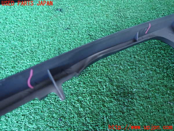 2UPJ-9232867510]ハイラックスサーフ(KZN185W)メーターフード 中古_3