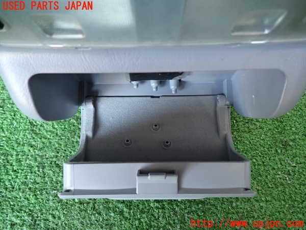 2UPJ-9232866411]ハイラックスサーフ(KZN185W)ルームランプ1 (1列目真中) 中古_2