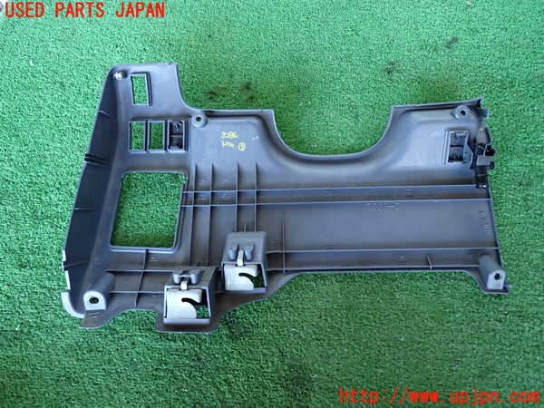 2UPJ-9232867691]ハイラックスサーフ(KZN185W)内装トリム類1 中古_3