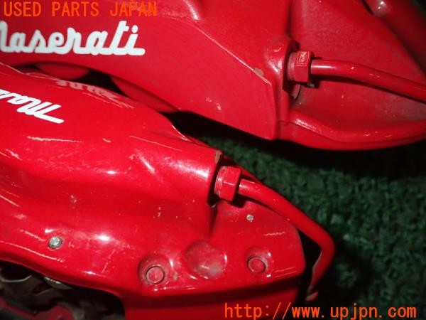 3UPJ=9232870301]マセラティ ギブリ(MG30A M157)純正 brembo ブレンボ キャリパー 1台分 中古_4