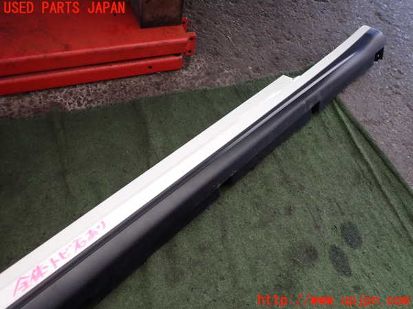 2UPJ-9232871390]マセラティ・ギブリ(MG30A)右サイドステップ 中古_2