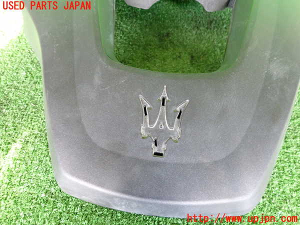 2UPJ-9232872160]マセラティ・ギブリ(MG30A)エンジンアッパーカバー 中古_2