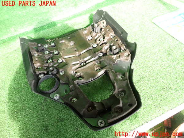 2UPJ-9232872160]マセラティ・ギブリ(MG30A)エンジンアッパーカバー 中古_4