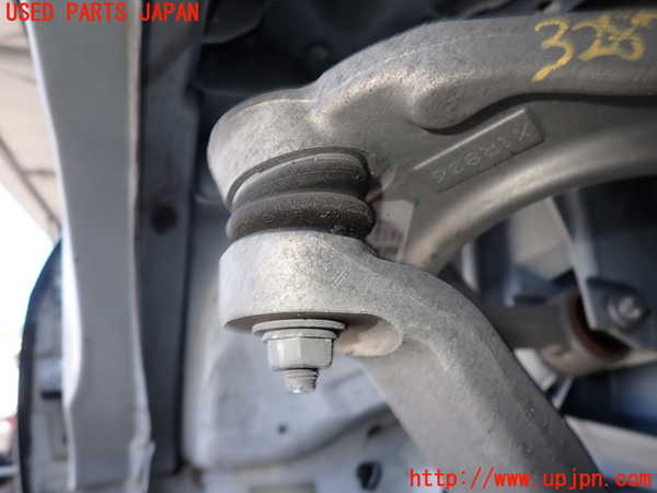 2UPJ-9232875126]マセラティ・ギブリ(MG30A)右フロントアッパーアーム1 中古_2
