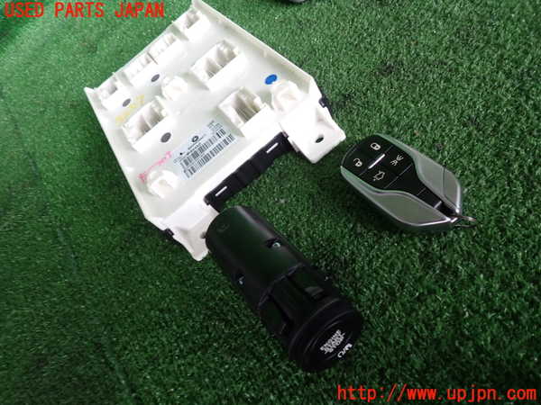 2UPJ-9232876110]マセラティ・ギブリ(MG30A)エンジンコンピューター 中古_3