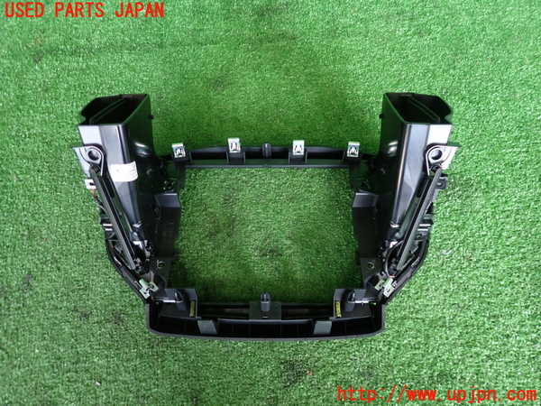 2UPJ-9232877526]マセラティ・ギブリ(MG30A)エアコン吹き出し口1 (真中) 中古_3