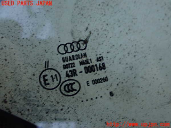1UPJ-9232881195]アウディ・A1 スポーツバック(8XCHZ)フロントガラス 43R-000168 中古_2
