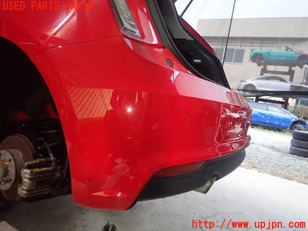 1UPJ-9232881610]アウディ・A1 スポーツバック(8XCHZ)リアバンパー 中古_3